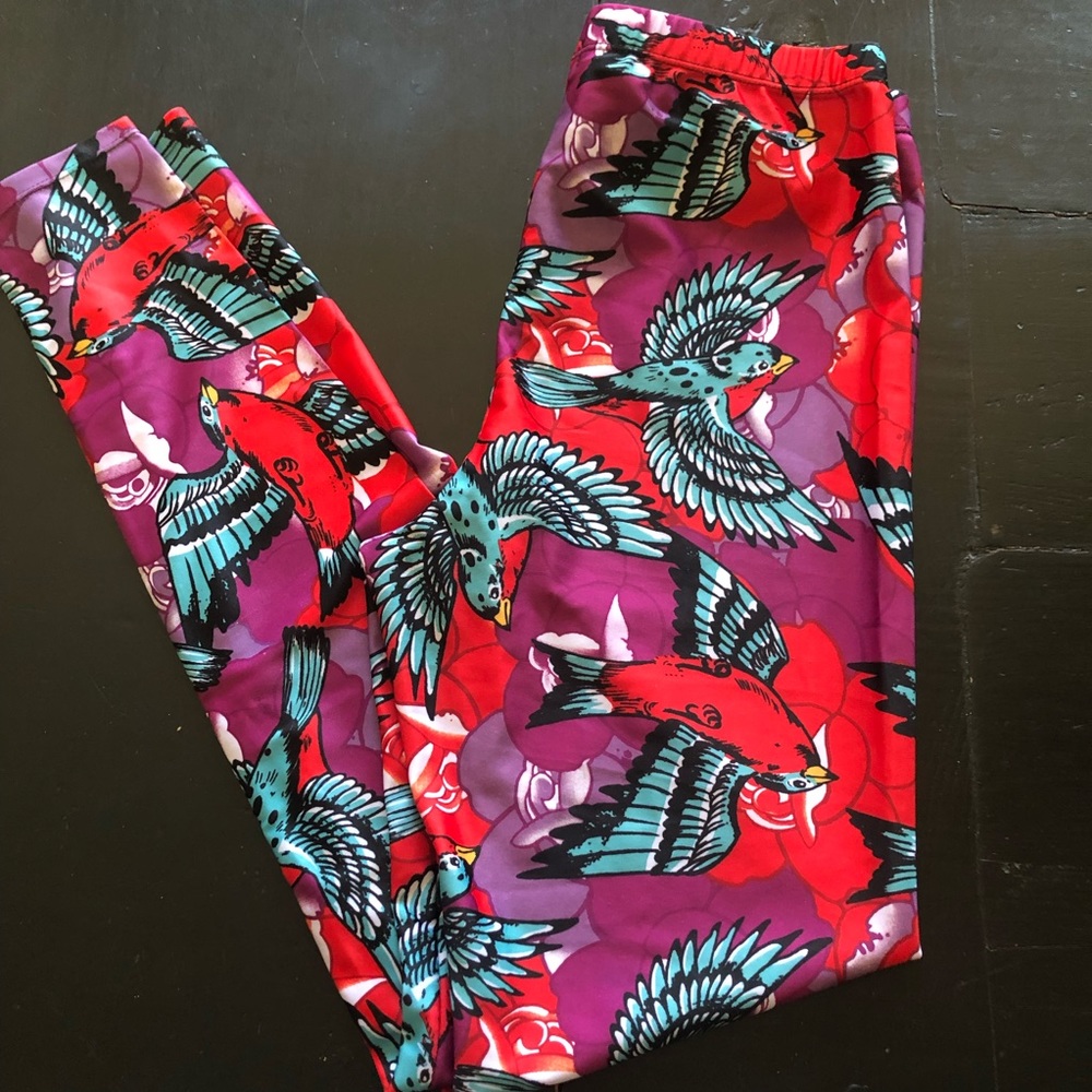Spectacular Bluebird Print on Red Leggings. SZ S-M